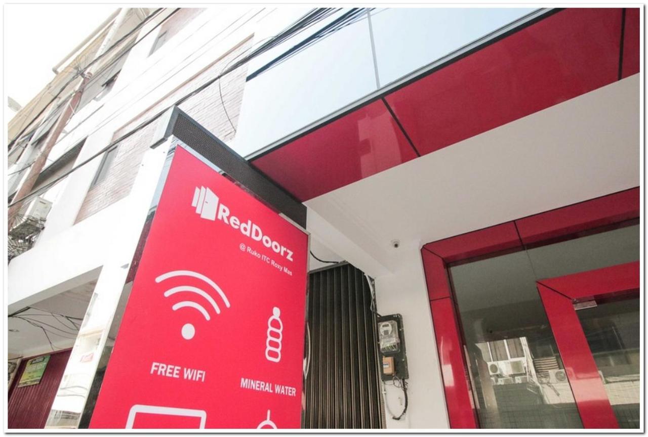 Reddoorz @ Ruko Itc Roxy Mas Hotel Jakarta Exterior photo