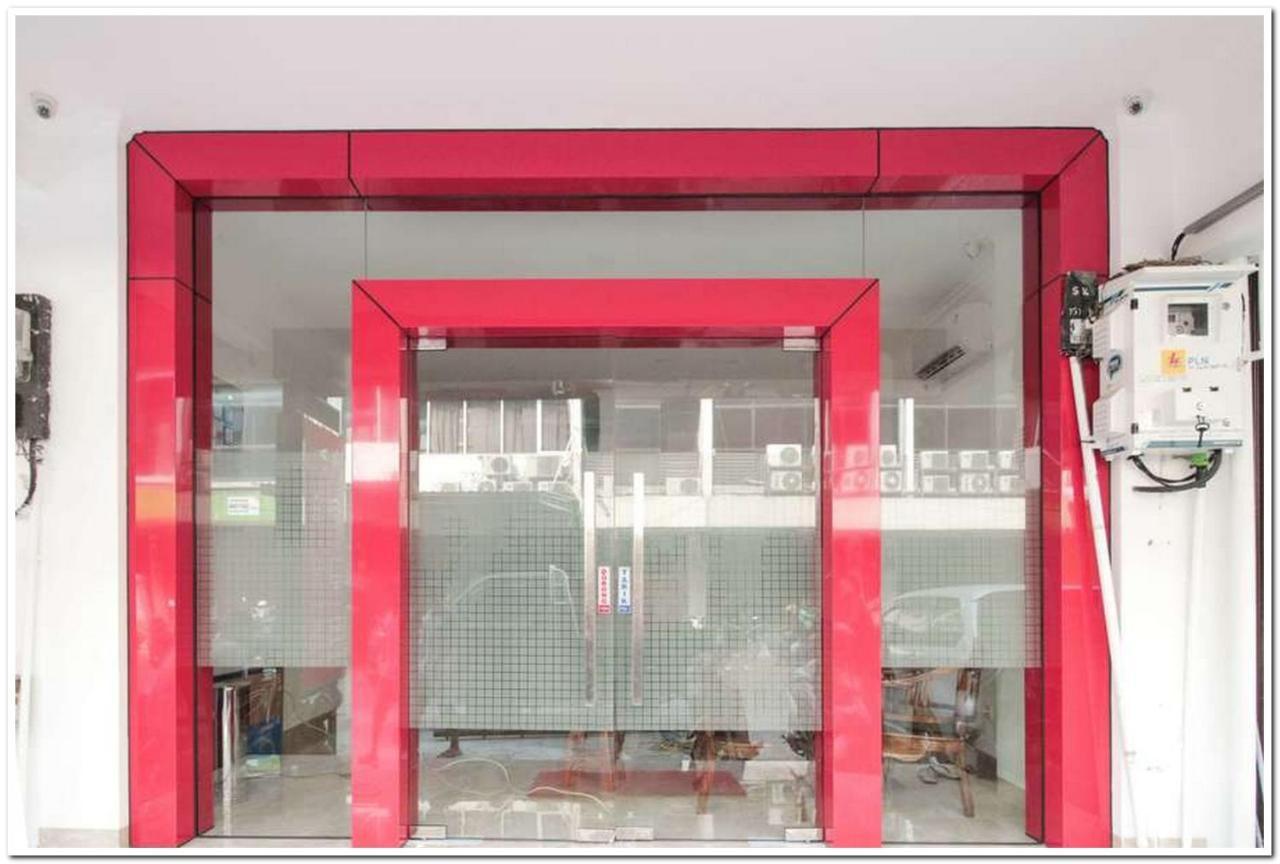 Reddoorz @ Ruko Itc Roxy Mas Hotel Jakarta Exterior photo